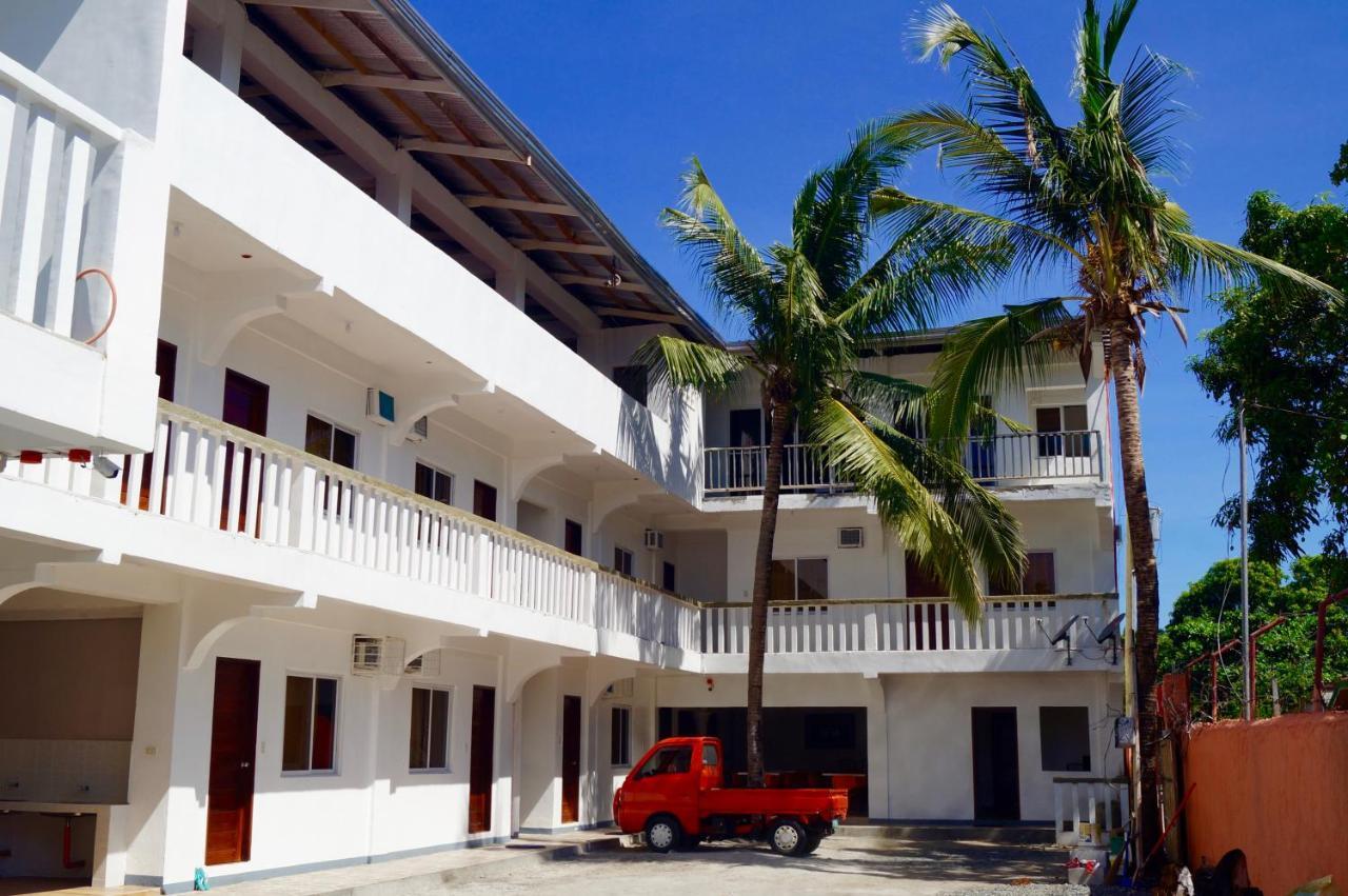 Hana Natsu Resorts Beach & Hotel Morong  Εξωτερικό φωτογραφία