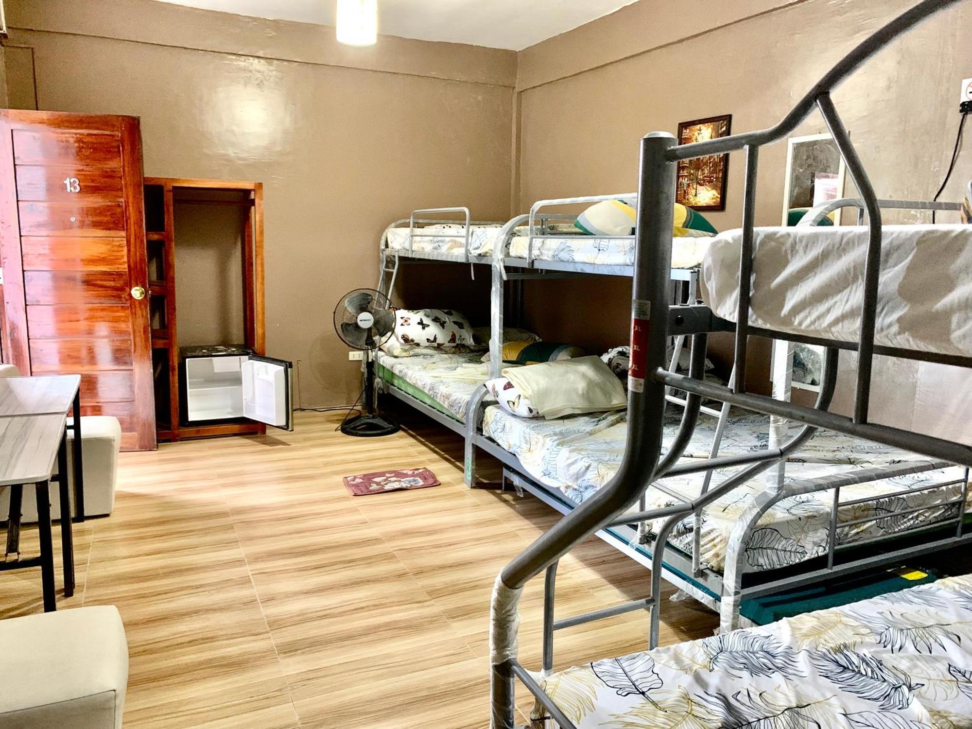 Hana Natsu Resorts Beach & Hotel Morong  Εξωτερικό φωτογραφία
